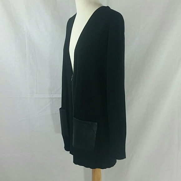 Banana Republic black zip up sweater - Picture 2 of 6